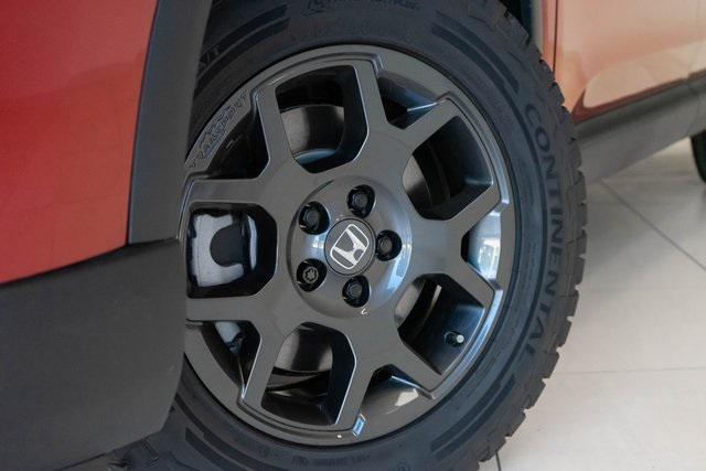 new 2025 Honda Pilot car, priced at $51,305