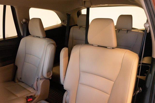 used 2022 Honda Pilot car, priced at $34,999