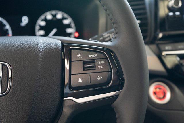 new 2026 Honda Odyssey car, priced at $45,295