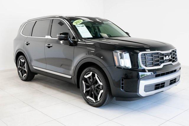 used 2023 Kia Telluride car, priced at $35,999