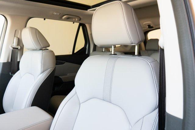 new 2025 Honda Pilot car, priced at $48,995
