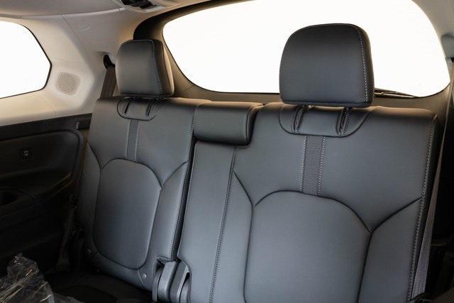 new 2025 Honda Pilot car, priced at $48,950