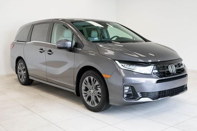 new 2025 Honda Odyssey car, priced at $48,005