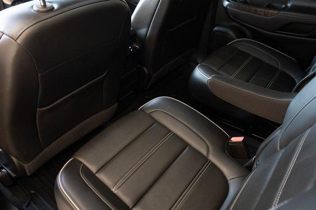 used 2023 GMC Acadia car, priced at $35,942