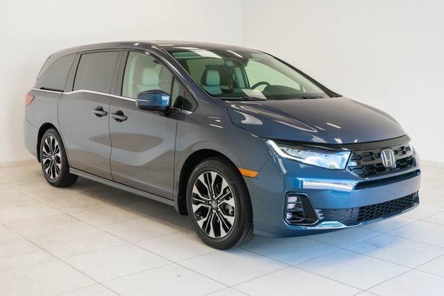 new 2025 Honda Odyssey car, priced at $52,275