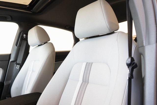 new 2025 Honda Civic Hybrid car, priced at $30,100