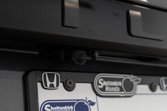 new 2025 Honda Pilot car, priced at $47,095