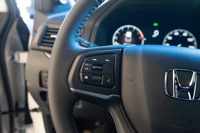 new 2025 Honda Ridgeline car, priced at $45,080