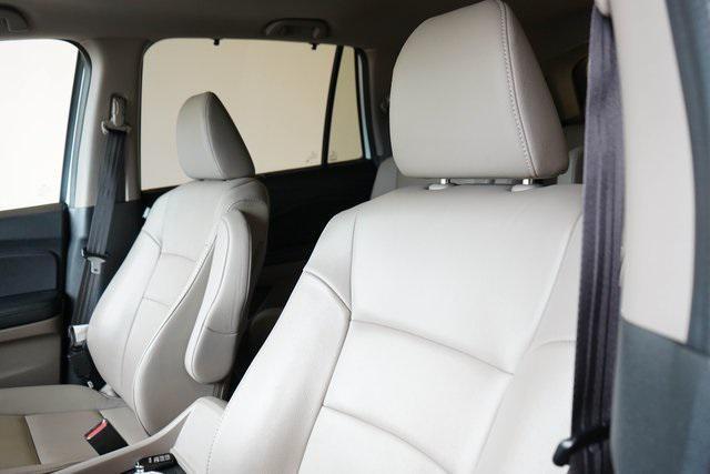 used 2022 Honda Pilot car, priced at $36,525