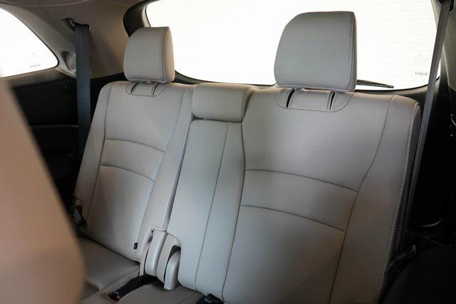 used 2022 Honda Pilot car, priced at $36,525