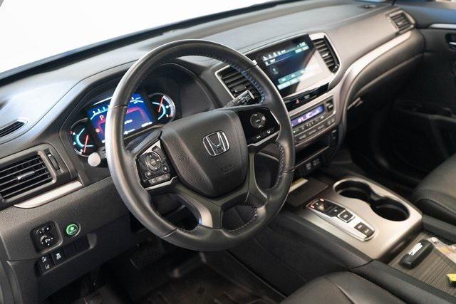 used 2022 Honda Pilot car, priced at $33,999