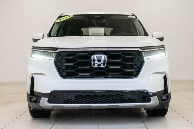 used 2024 Honda Pilot car, priced at $40,996