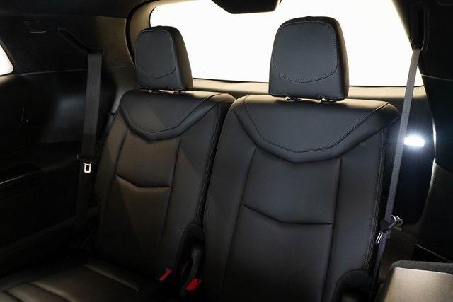used 2024 Cadillac XT6 car, priced at $42,372