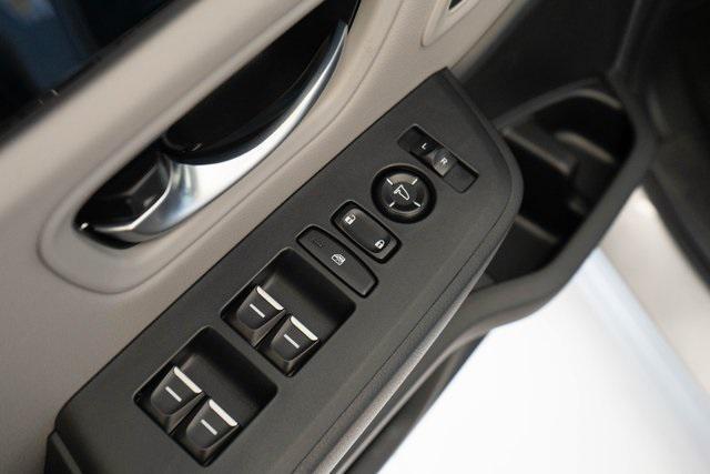 new 2025 Honda Pilot car, priced at $51,095