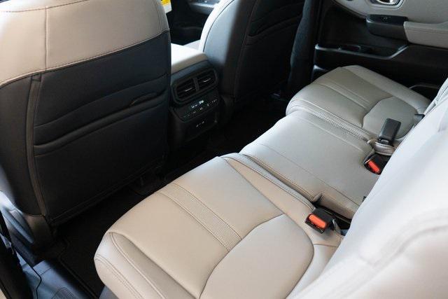 new 2025 Honda Pilot car, priced at $51,095