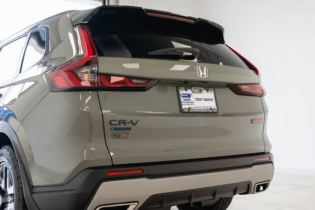 new 2026 Honda CR-V Hybrid car, priced at $40,705