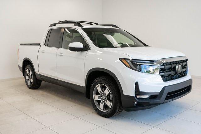 new 2025 Honda Ridgeline car, priced at $47,330