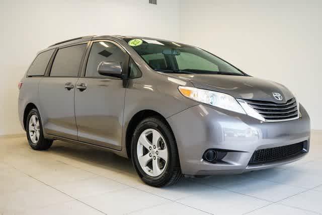 used 2017 Toyota Sienna car, priced at $21,885