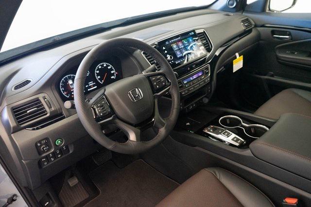 new 2025 Honda Ridgeline car, priced at $48,600