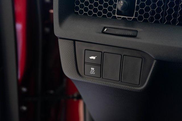 new 2025 Honda CR-V Hybrid car, priced at $39,500