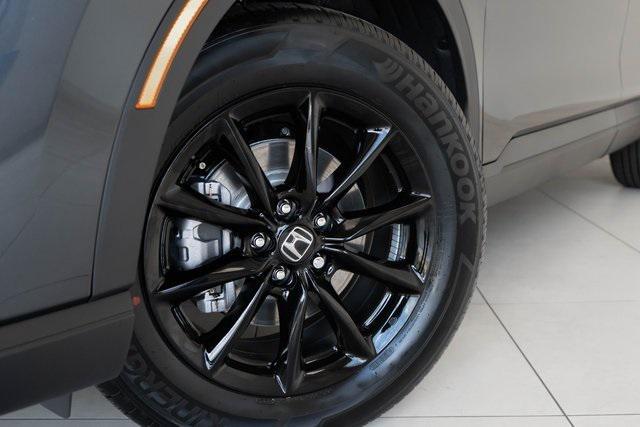 new 2026 Honda CR-V Hybrid car, priced at $41,675