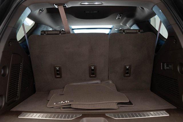 used 2021 GMC Yukon car, priced at $58,586