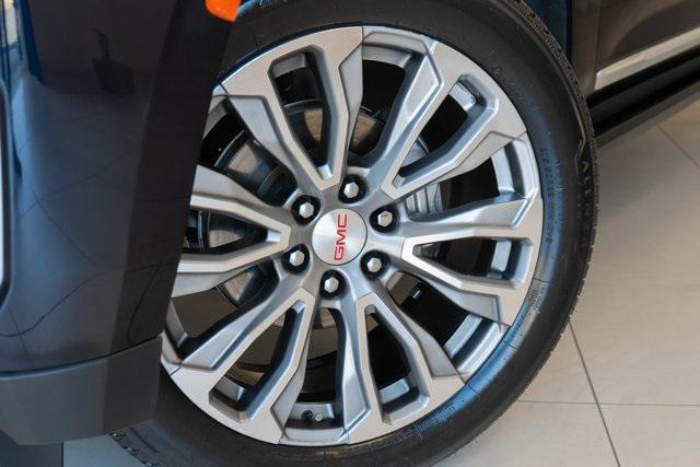 used 2021 GMC Yukon car, priced at $58,586