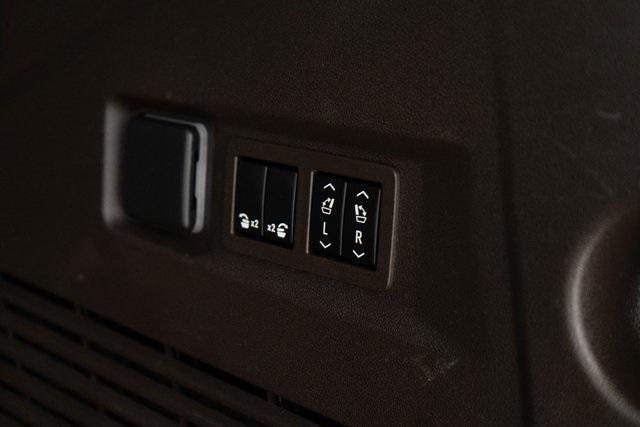 used 2021 GMC Yukon car, priced at $58,586