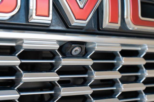 used 2021 GMC Yukon car, priced at $58,586