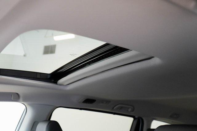 new 2026 Honda Odyssey car, priced at $46,140