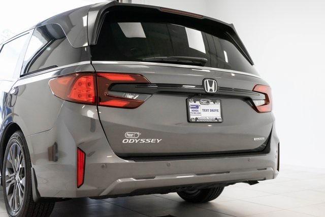 new 2025 Honda Odyssey car, priced at $48,005