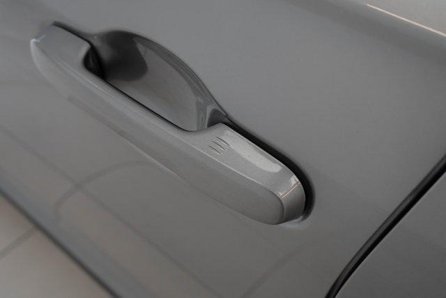 used 2025 Honda Pilot car, priced at $50,999