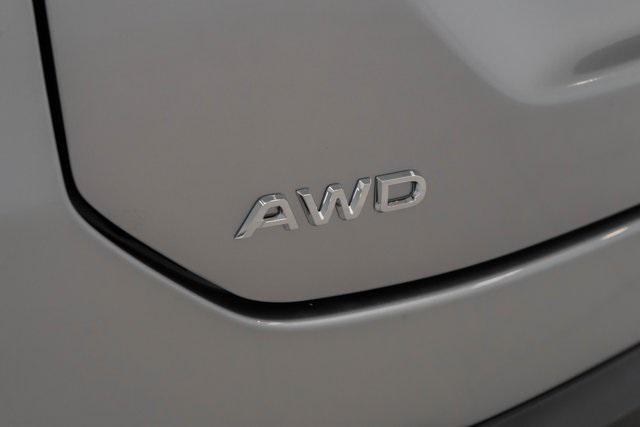 used 2025 Honda Pilot car, priced at $50,999