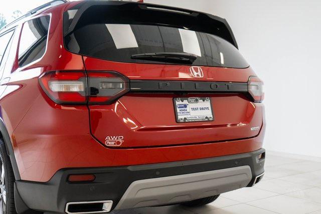 new 2025 Honda Pilot car, priced at $51,505