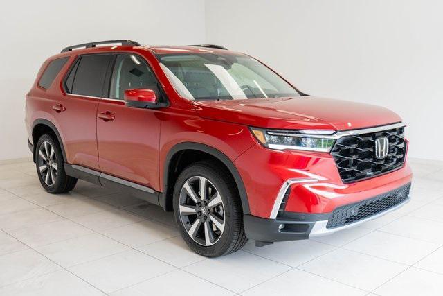 new 2025 Honda Pilot car, priced at $51,505