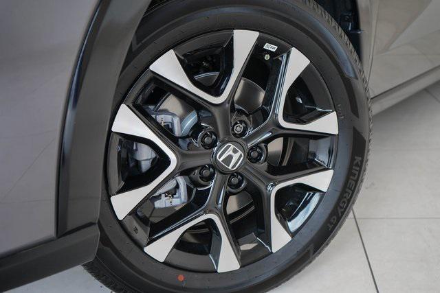 new 2026 Honda HR-V car, priced at $32,945