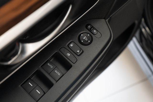 used 2022 Honda CR-V car, priced at $27,350