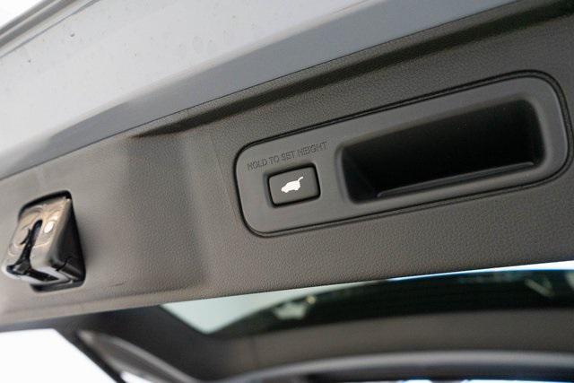 new 2025 Honda Pilot car, priced at $51,505