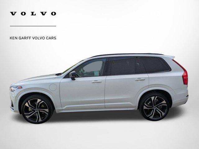 used 2022 Volvo XC90 Recharge Plug-In Hybrid car, priced at $49,909
