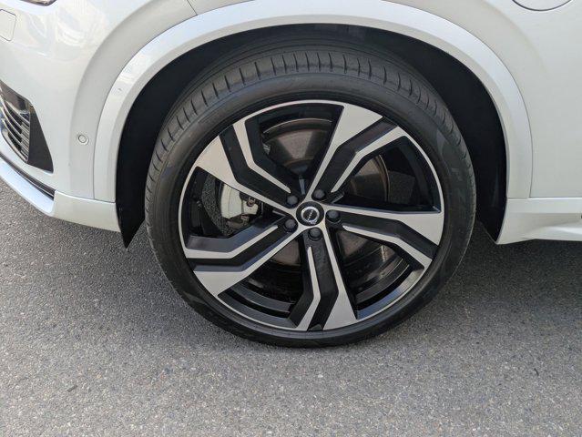 used 2022 Volvo XC90 Recharge Plug-In Hybrid car, priced at $49,909