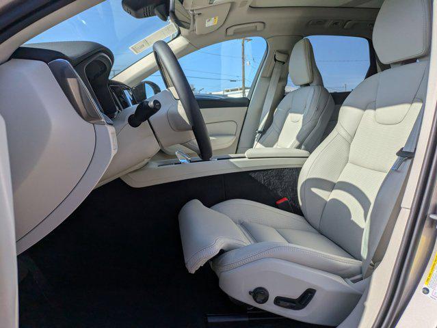 new 2025 Volvo XC60 car, priced at $61,010