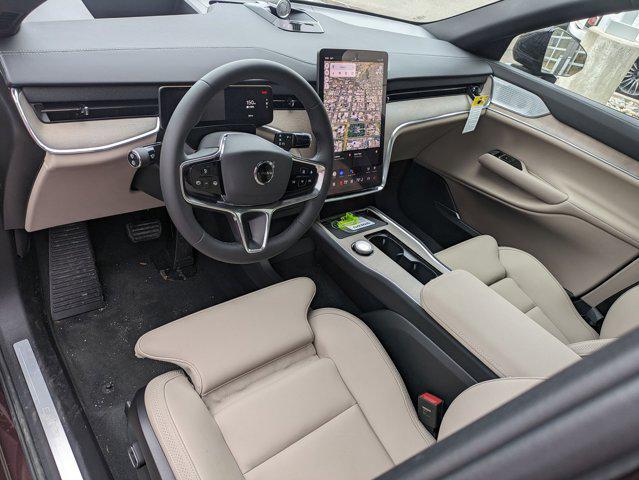 new 2025 Volvo EX90 car, priced at $95,140