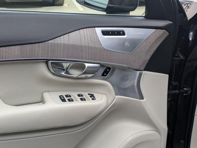 used 2022 Volvo XC90 Recharge Plug-In Hybrid car, priced at $54,018
