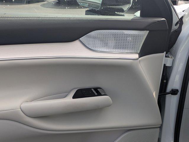 new 2025 Volvo EX90 car, priced at $98,210