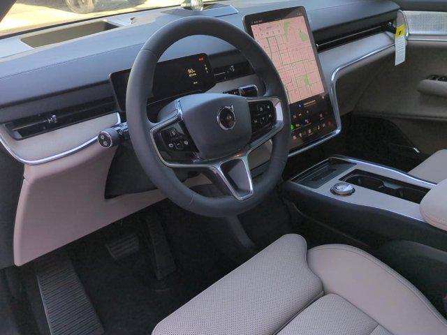 new 2025 Volvo EX90 car, priced at $98,790