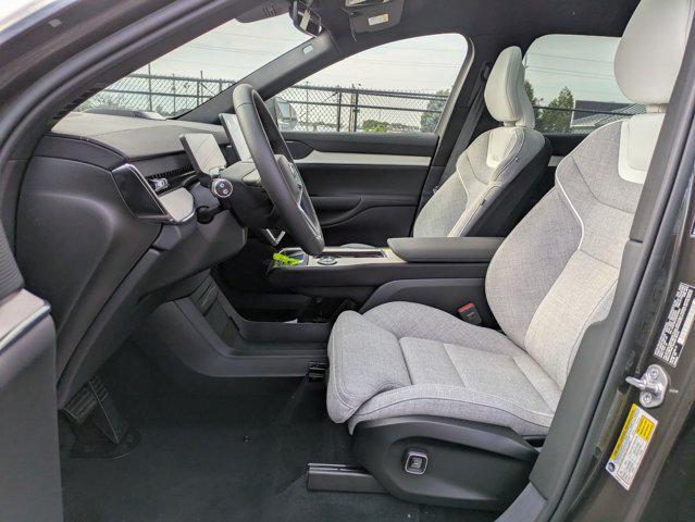 new 2025 Volvo EX90 car, priced at $91,655