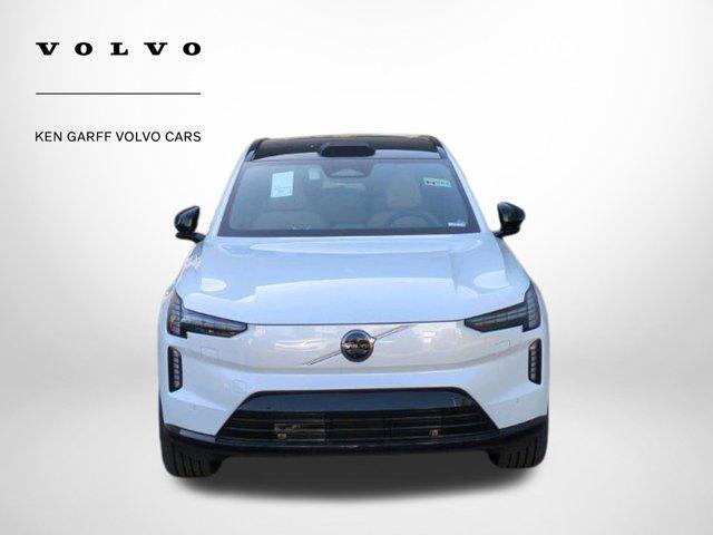 new 2025 Volvo EX90 car, priced at $82,940