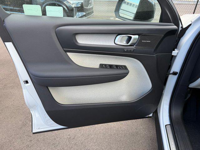 new 2026 Volvo XC40 car, priced at $53,975