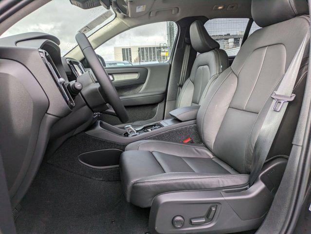 new 2025 Volvo XC40 car, priced at $49,790