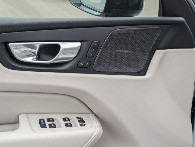 new 2025 Volvo XC60 car, priced at $56,550